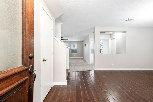 7906 Brookfield Street, Baytown, TX 77523