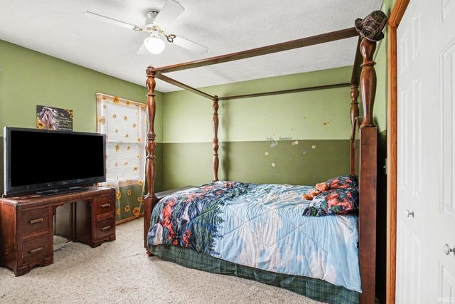 29901 County Road 26, Elkhart, IN 46517