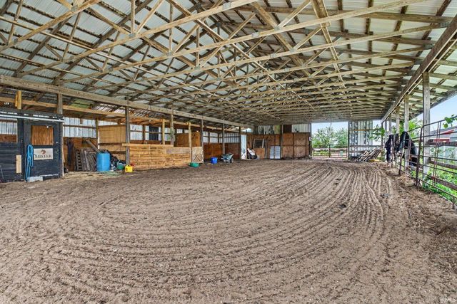 29901 County Road 26, Elkhart, IN 46517