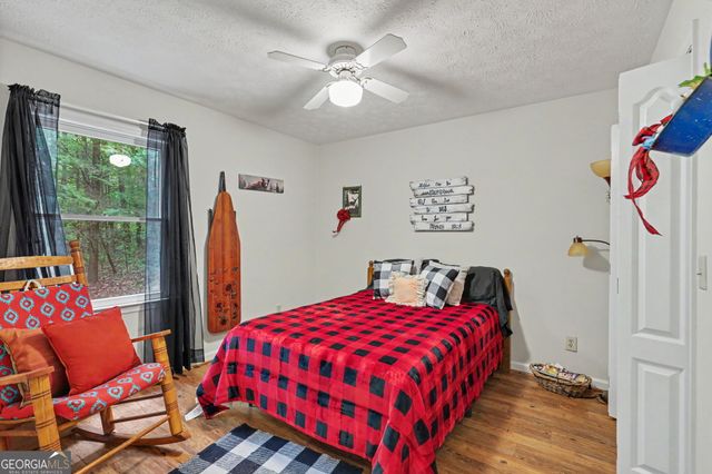 325 Walnut Mountain Road, Rabun Gap, GA 30568