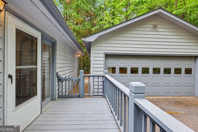 325 Walnut Mountain Road, Rabun Gap, GA 30568