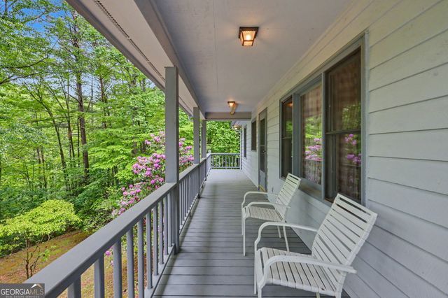 325 Walnut Mountain Road, Rabun Gap, GA 30568