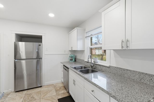 2864 FOWLER AVE, Ogden, UT 84403