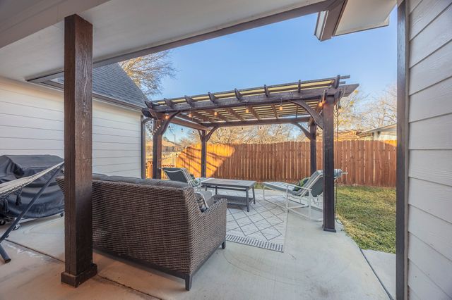 4000 Sioux Court, Granbury, TX 76048