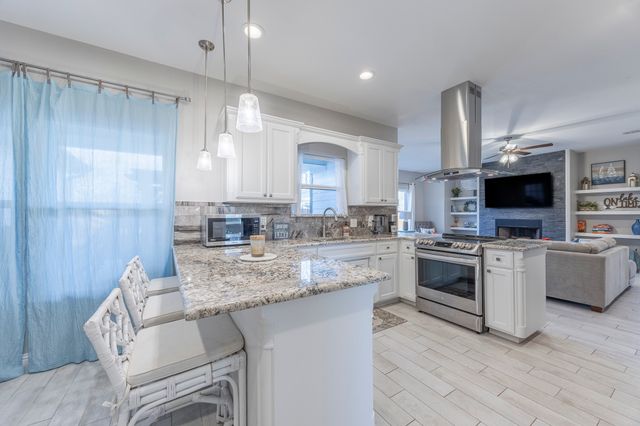 4000 Sioux Court, Granbury, TX 76048