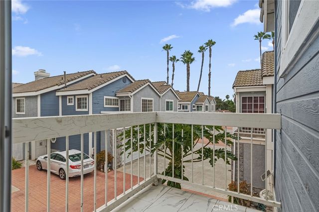 2455 Oneida Street A, Pasadena, CA 91107