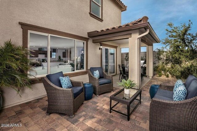 16576 W JENAN Drive, Surprise, AZ 85388