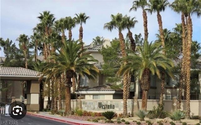 7189 South Durango Drive 304, Las Vegas, NV 89113