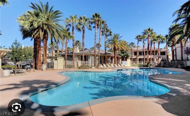 7189 South Durango Drive 304, Las Vegas, NV 89113