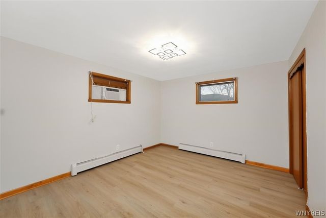 9605 Greenwald Avenue, Niagara Falls, NY 14304