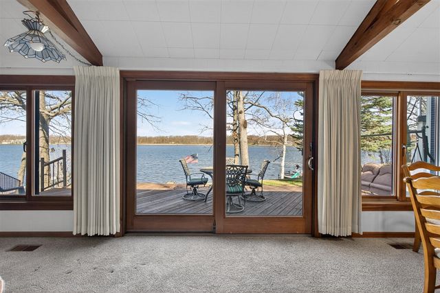 8653 Wildwood Court, Jackson, MI 49201