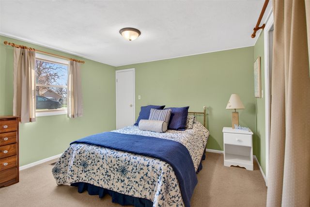 8653 Wildwood Court, Jackson, MI 49201