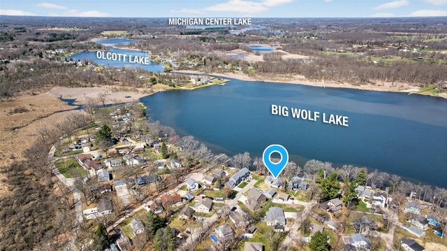 8653 Wildwood Court, Jackson, MI 49201