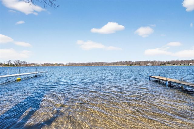 8653 Wildwood Court, Jackson, MI 49201