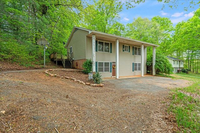 2142 Brick Church RD, Rocky Mount, VA 24151