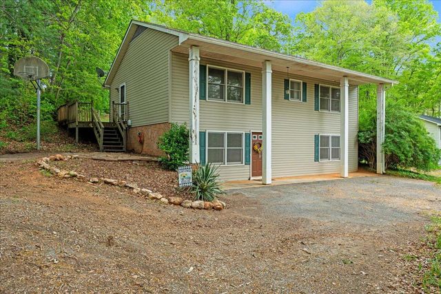 2142 Brick Church RD, Rocky Mount, VA 24151
