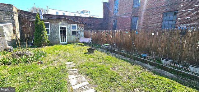 4535 HEDGE ST, Philadelphia, PA 19124