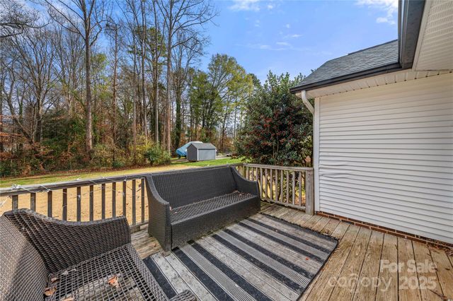 2546 Las Brisas Lane, Denver, NC 28037