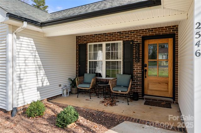 2546 Las Brisas Lane, Denver, NC 28037