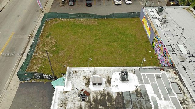 2219 NW 28th St, Miami, FL 33142