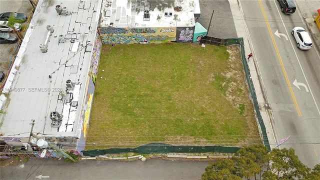 2219 NW 28th St, Miami, FL 33142