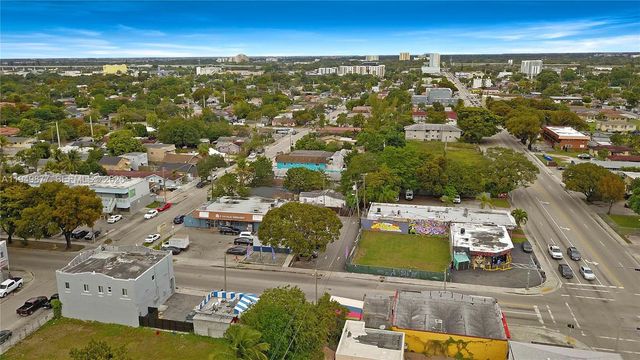 2219 NW 28th St, Miami, FL 33142