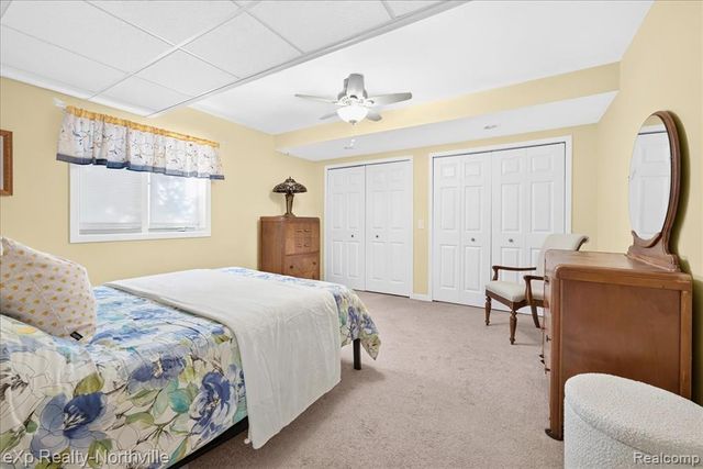 2016 Reagan Drive, Rochester Hills, MI 48309