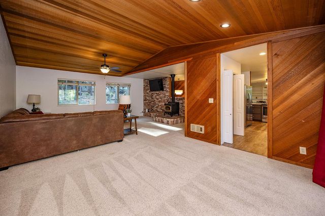 2291 Fairway Dr, Arnold, CA 95223