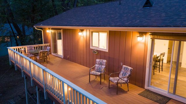 2291 Fairway Dr, Arnold, CA 95223