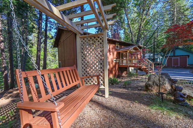 2291 Fairway Dr, Arnold, CA 95223