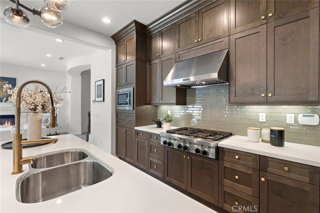27 Heron, Lake Forest, CA 92630