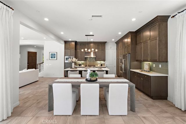 27 Heron, Lake Forest, CA 92630