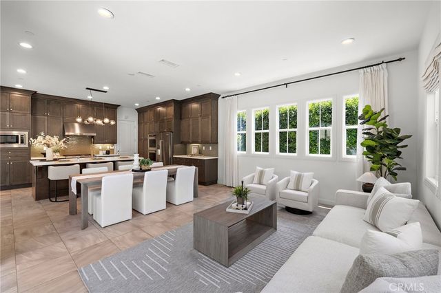 27 Heron, Lake Forest, CA 92630