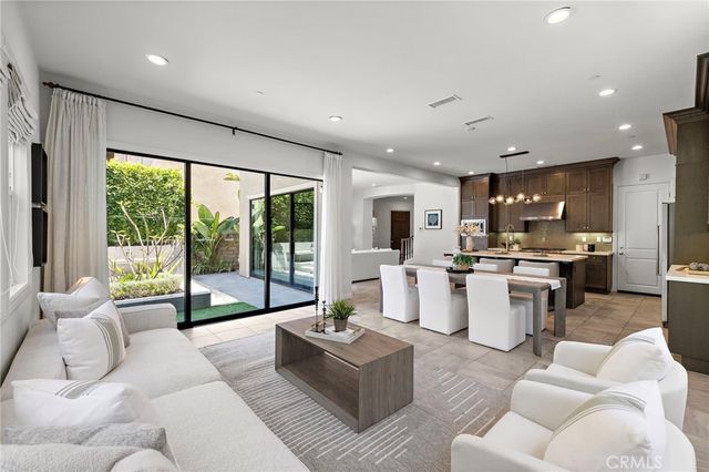 27 Heron, Lake Forest, CA 92630