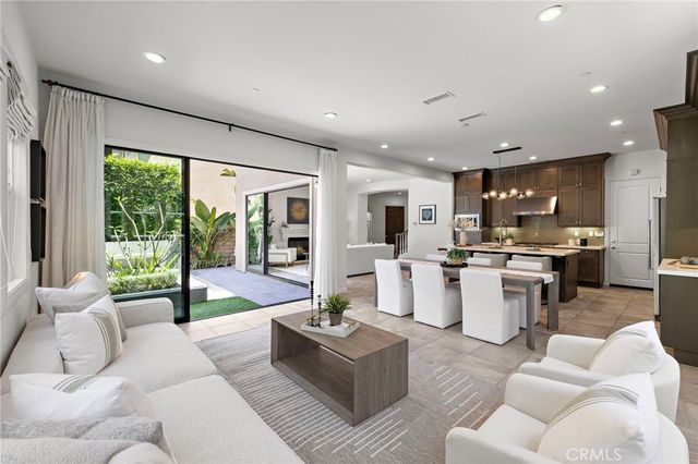 27 Heron, Lake Forest, CA 92630