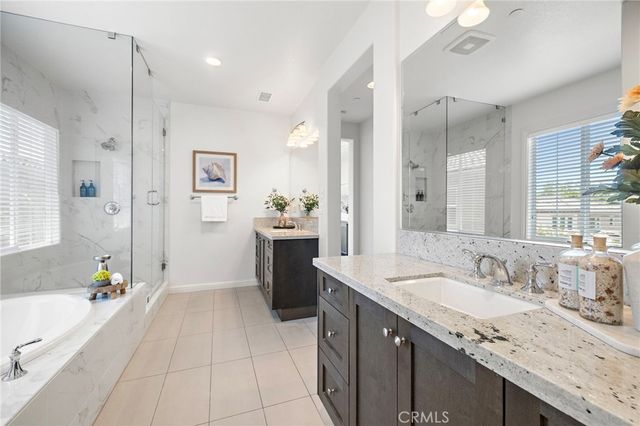 27 Heron, Lake Forest, CA 92630