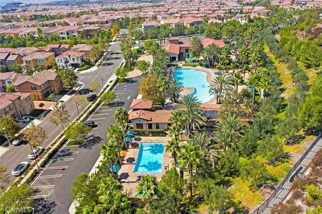 27 Heron, Lake Forest, CA 92630