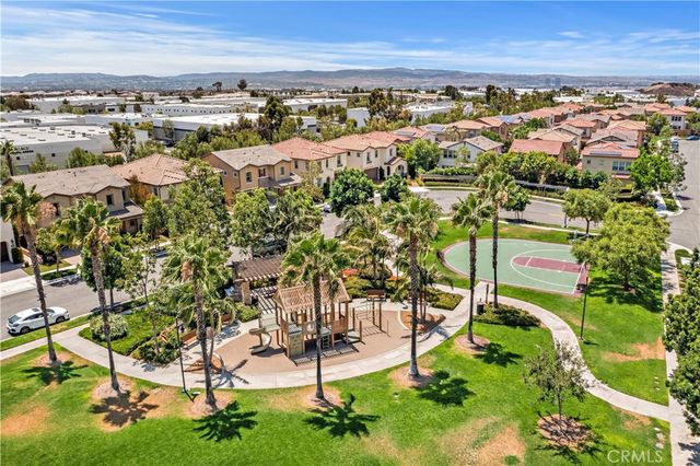 27 Heron, Lake Forest, CA 92630