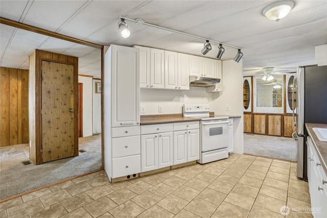 10132 228th Place SE, Woodinville, WA 98077