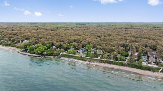 223 Shady Oak Drive, Michigan City, IN 46360