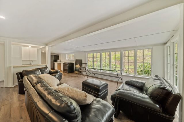 223 Shady Oak Drive, Michigan City, IN 46360