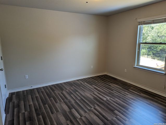 341 MARY MAX CIR, San Marcos, TX 78666