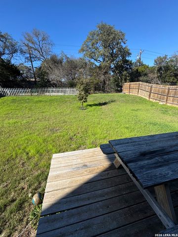 341 MARY MAX CIR, San Marcos, TX 78666