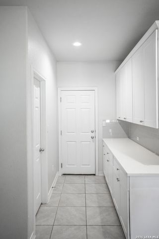 341 MARY MAX CIR, San Marcos, TX 78666