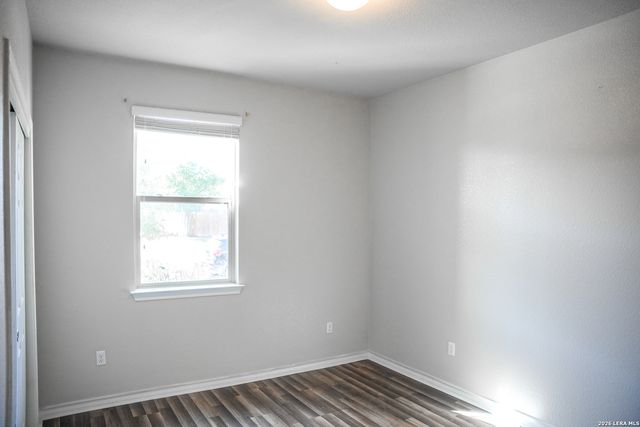 341 MARY MAX CIR, San Marcos, TX 78666
