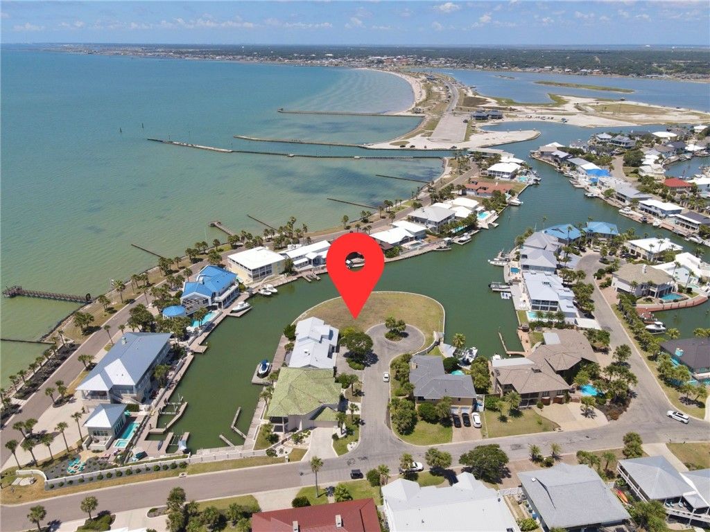 6 Laguna, Rockport, TX 78382