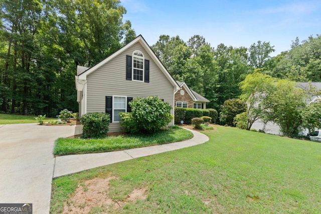 6000 Devonshire Drive, Flowery Branch, GA 30542
