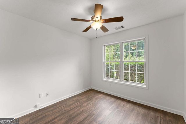 6000 Devonshire Drive, Flowery Branch, GA 30542