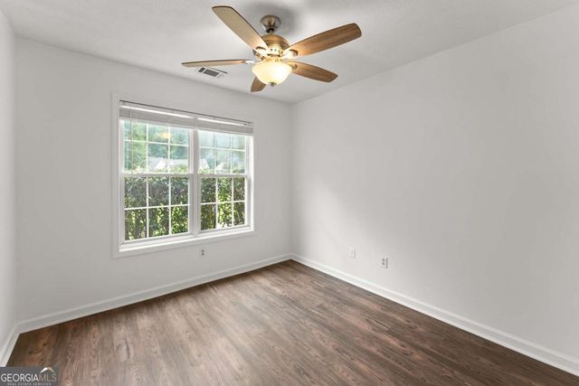 6000 Devonshire Drive, Flowery Branch, GA 30542