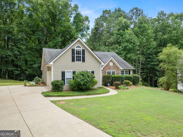 6000 Devonshire Drive, Flowery Branch, GA 30542